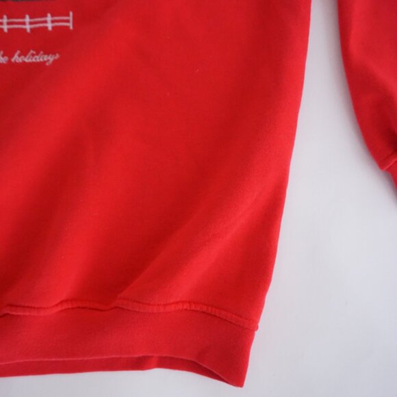 VTG Joyeuses Fêtes Red Ugly Christmas Sweatshirt Trees Cabin Holiday M - Picture 5 of 10